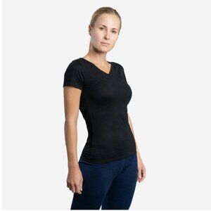 Arms Of Andes Women's Alpaca Wool Shirt 160 Ultralight V-Neck Fitted Slim Cut
